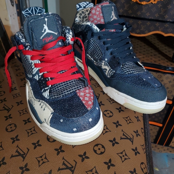 Jordan 4 SHASHIKO SIZE 12 - Picture 4 of 6